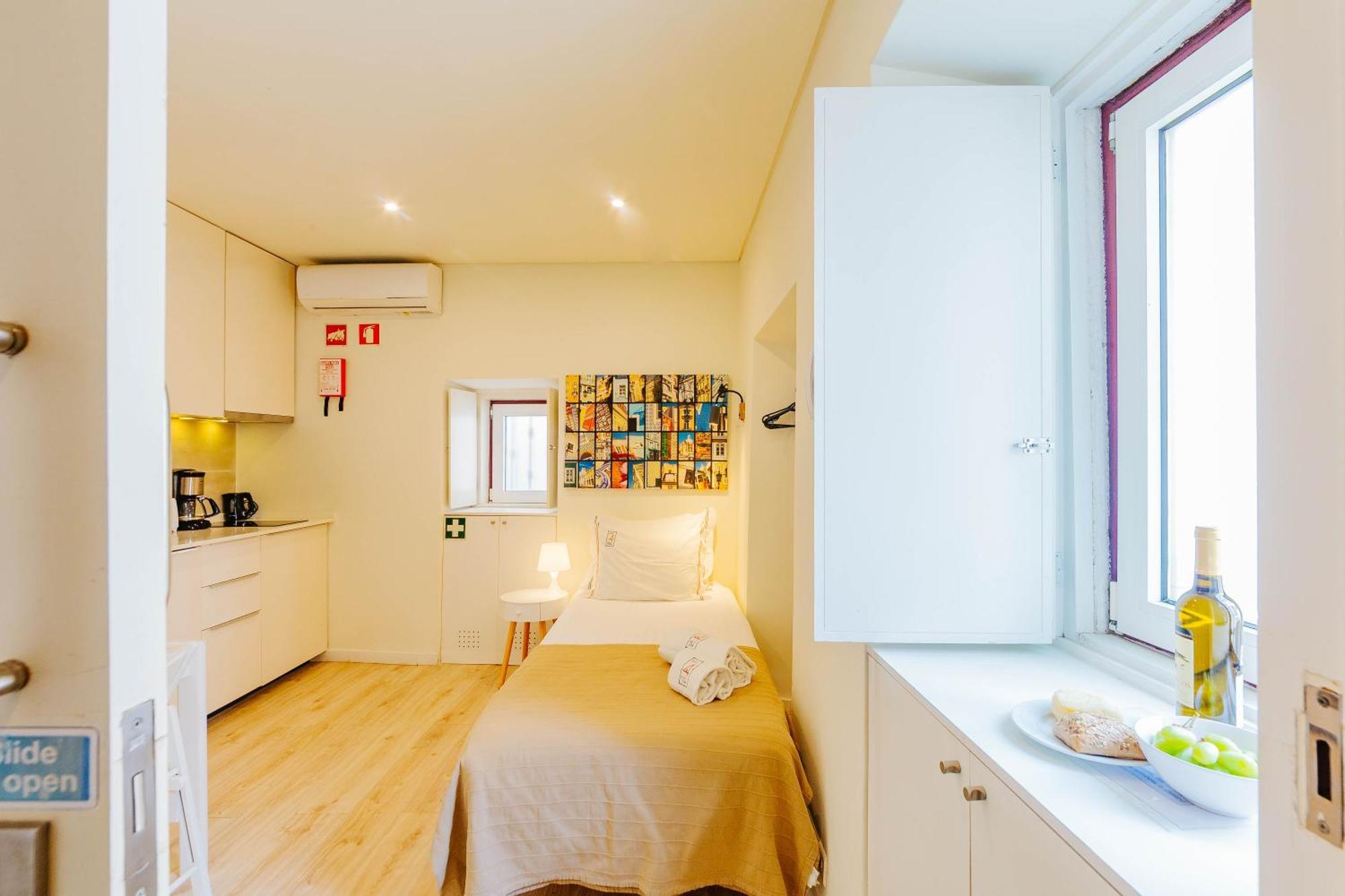 Rent4Rest Lisbon Downtown Tiny Studio Apartments Exterior photo