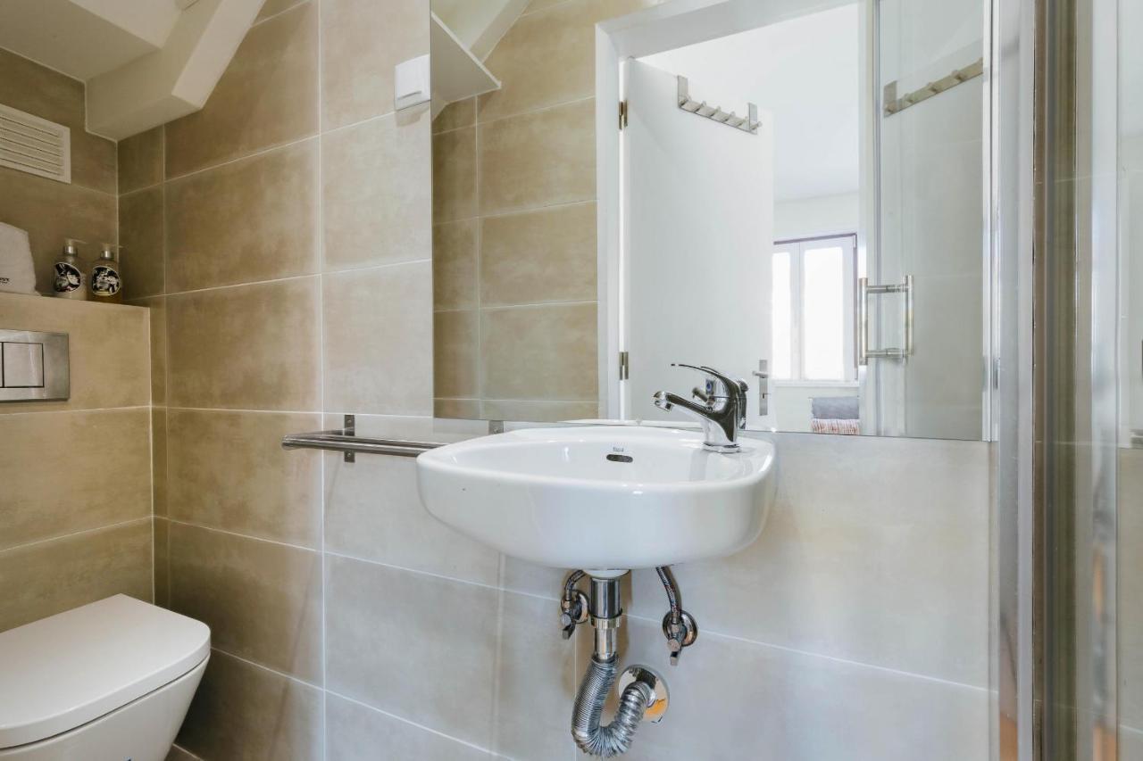 Rent4Rest Lisbon Downtown Tiny Studio Apartments Exterior photo